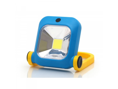 Фонарь-прожектор светодиодный на аккум. Li-ion 7.4V 1800mA, 1хCOB (8W) от Dollex Фонарь-прожектор светодиодный на аккум. Li-ion 7.4V 1800mA, 1хCOB (8W)